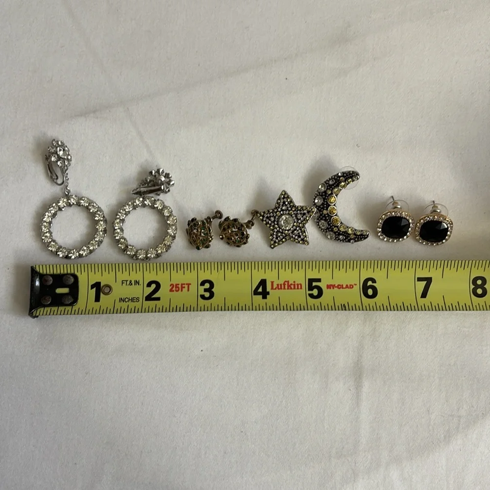 🩵5/$25🩵 Vintage lot of rhinestone and faux black onyx costume earrings